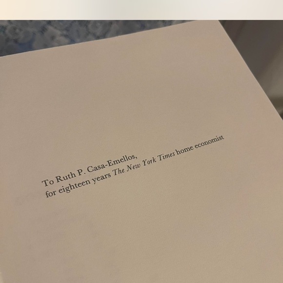 !! SOLD !! 

**NYT** cookbook // first edition - Picture 3 of 8